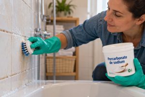 Percarbonate de sodium : quels dangers et quelles précautions